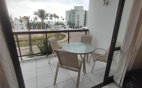 Apartamento Largo dos Coqueiros